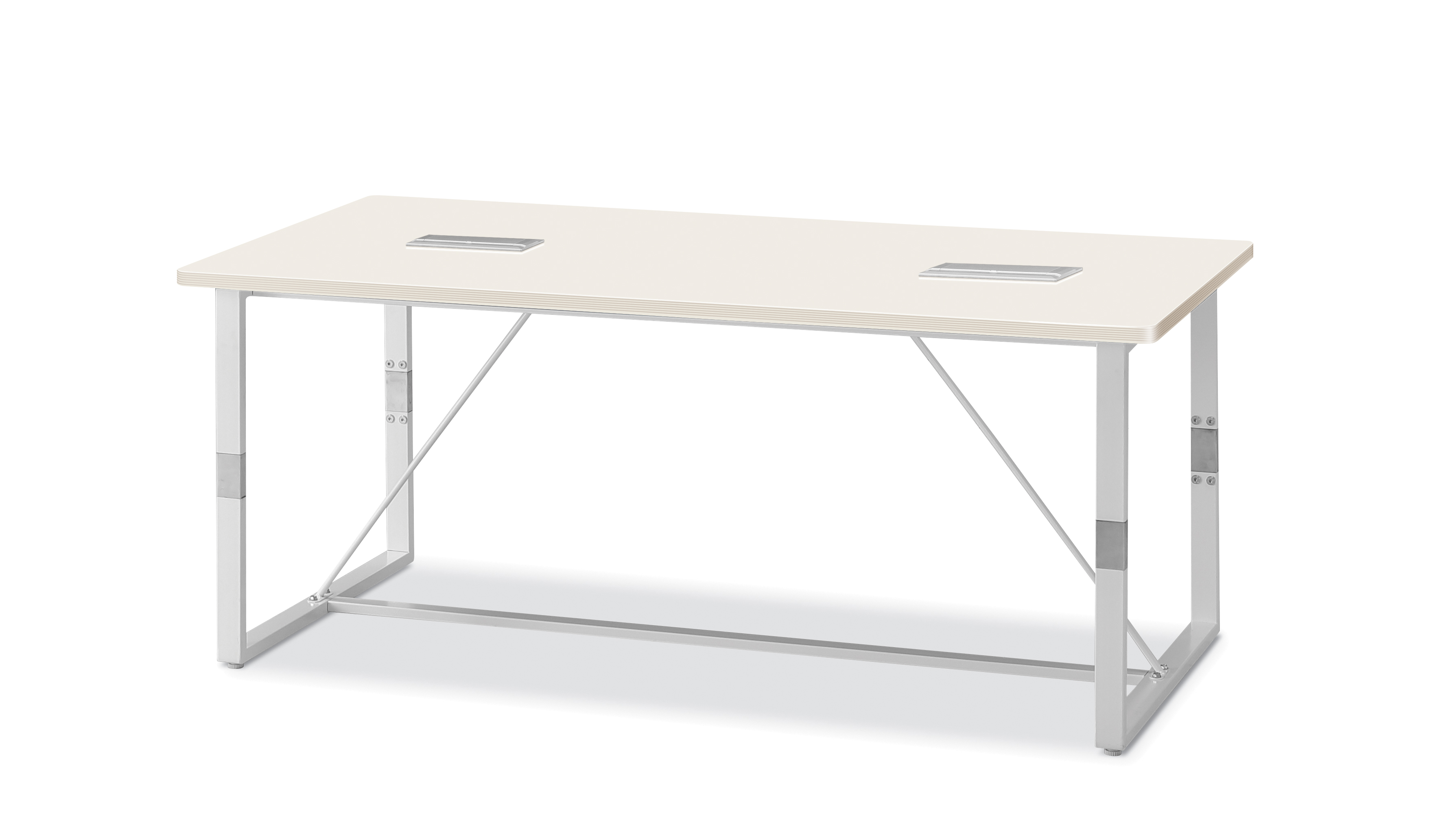 135a837d6b3f5694f8baea5fa6199e57_1788154711_3411.jpg